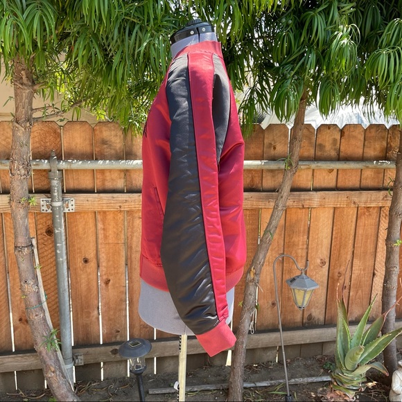 Disney Her Universe Mulan Phoenix Bomber Jacket - Picture 3 of 10